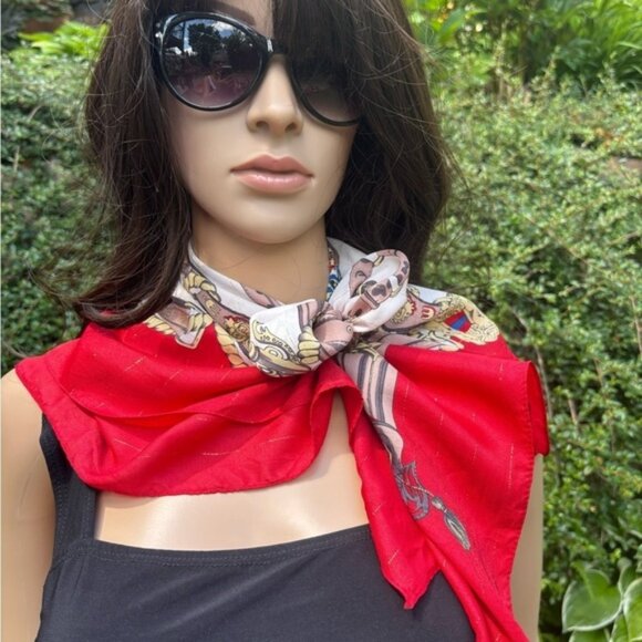 Vintage Brougham carriage scarf - Picture 2 of 12